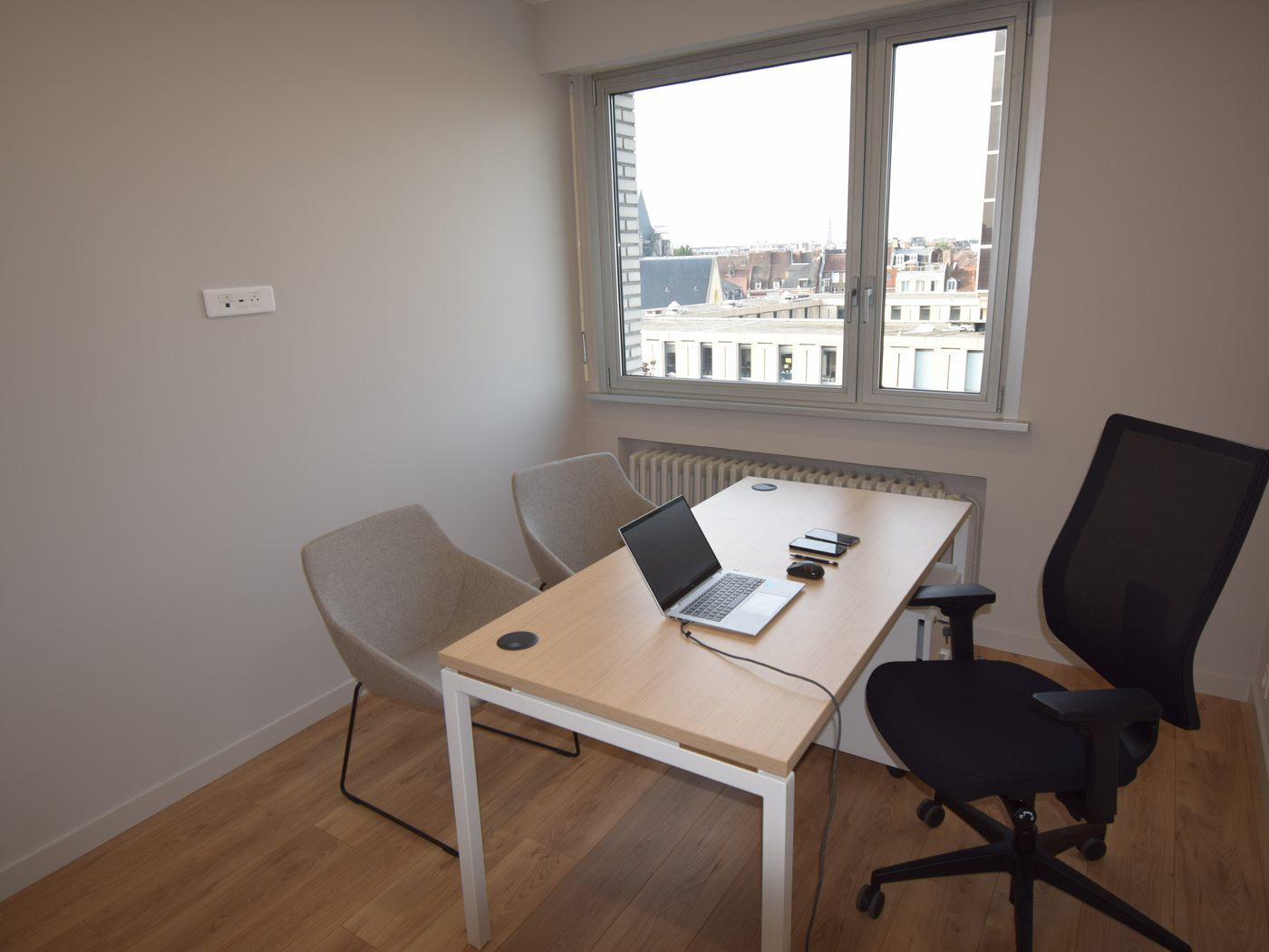 Bureaux — bureau individuel — après travaux